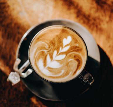 coffee drink with foam design